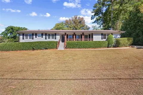 2110 Plum Ln, Austell, GA 30106