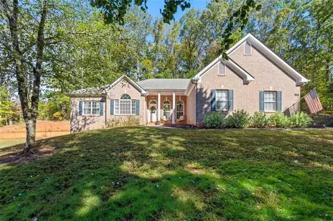 7380 Bates Dr, Cumming, GA 30040