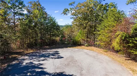 1047 Nugget Ct, Dahlonega, GA 30533