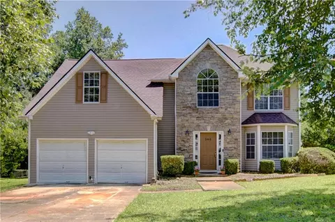 540 Easton Dr, Locust Grove, GA 30248