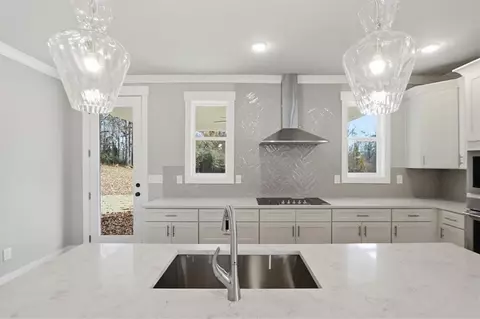 Kitchen - 564 Elder Rd, Statham, GA 30666 photo 6 of 12