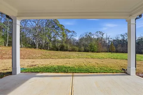 Exterior - 564 Elder Rd, Statham, GA 30666 photo 4 of 10