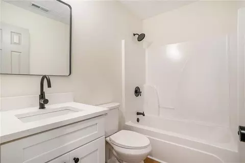 Bath - 115 Arthurs Ln, Covington, GA 30016 photo 2 of 2