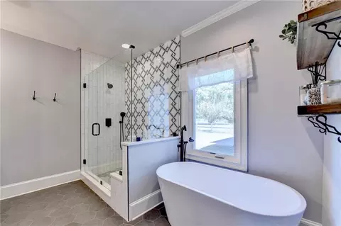 Bath - 2853 Brookside Dr, Monroe, GA 30656 photo 7 of 9
