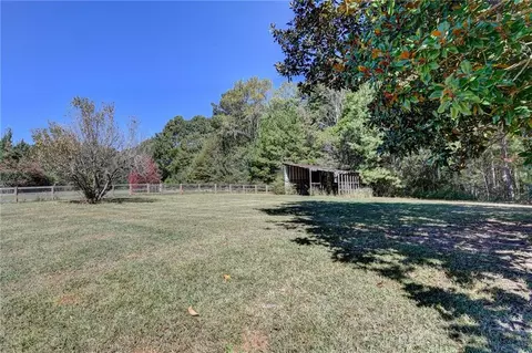 Exterior - 2853 Brookside Dr, Monroe, GA 30656 photo 14 of 16