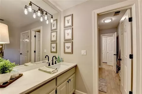 Bath - 2853 Brookside Dr, Monroe, GA 30656 photo 8 of 9