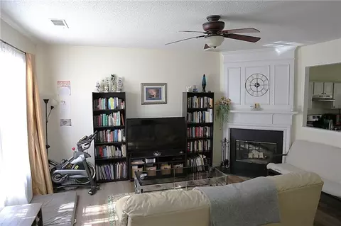 3767 Berkeley Xing, Duluth, GA 30096 photo 6