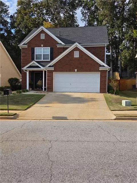 706 Hawthorn Ln, Grayson, GA 30017