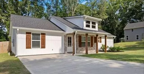 99 Bryant Cir, Cedartown, GA 30125