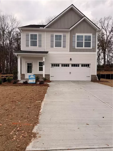 11137 Suria Dr, Covington, GA 30014