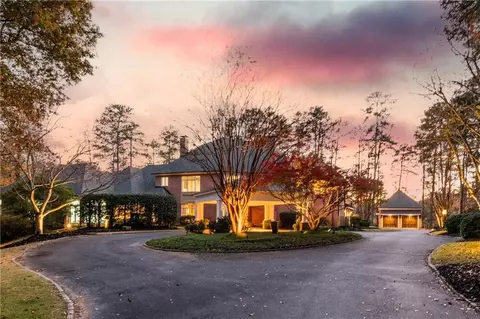 2000 Grande Loch, Roswell, GA 30075