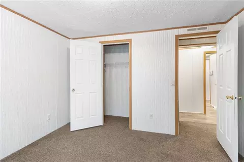 Bedroom - 526 Stoneridge Dr, Winder, GA 30680 photo 4 of 4