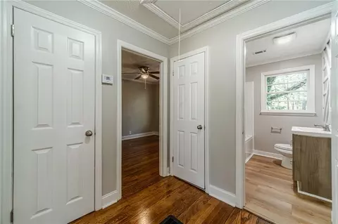 Entry Way - 119 Glen Iris Dr, Monroe, GA 30655 photo 3 of 4