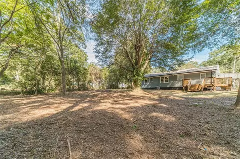 Exterior - 119 Glen Iris Dr, Monroe, GA 30655 photo 7 of 10