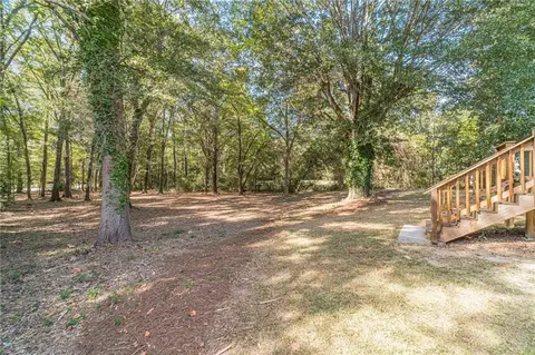 Exterior - 119 Glen Iris Dr, Monroe, GA 30655 photo 6 of 10