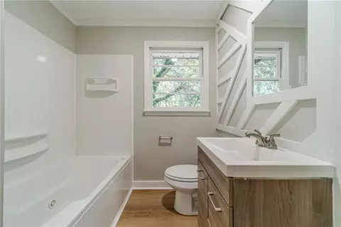 Bath - 119 Glen Iris Dr, Monroe, GA 30655 photo 1 of 1