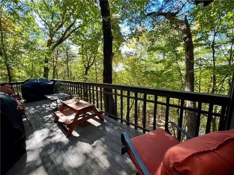 174 Sassafras Mountain Trl, Jasper, GA 30143
