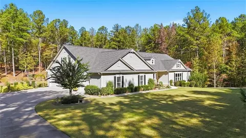 188 Macedonia Rd, White, GA 30184