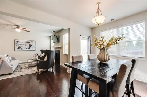 Dining - 4072 Elsdon Dr, Austell, GA 30106 photo 2 of 4