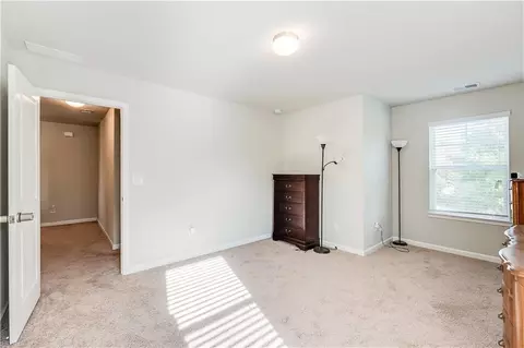 Bedroom - 4072 Elsdon Dr, Austell, GA 30106 photo 10 of 12