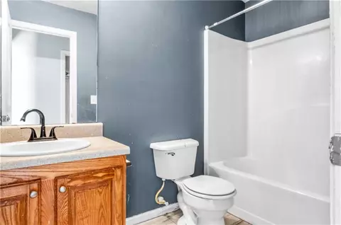 Bath - 255 Heaton Place Trl, Covington, GA 30016 photo 2 of 2