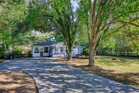 5 James St, Cartersville, GA 30120