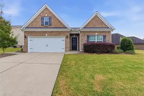 112 Willowbrook Dr, Calhoun, GA 30701