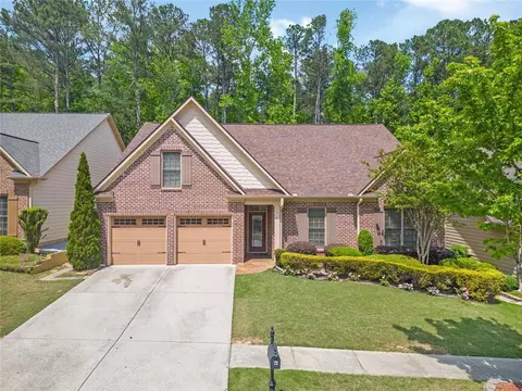 1867 Willoughby Dr, Buford, GA 30519