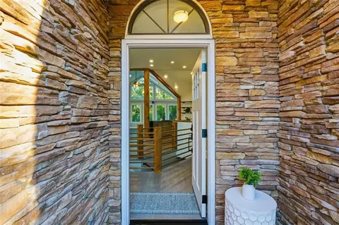 9012 Tarnwood Ct, Villa Rica, GA 30180
