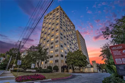 2479 Peachtree Rd NE #708, Atlanta, GA 30305