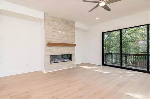 2184 Crestview Dr #56, Atlanta, GA 30319