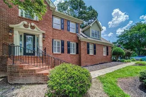 1885 Vintage Dr, Snellville, GA 30078