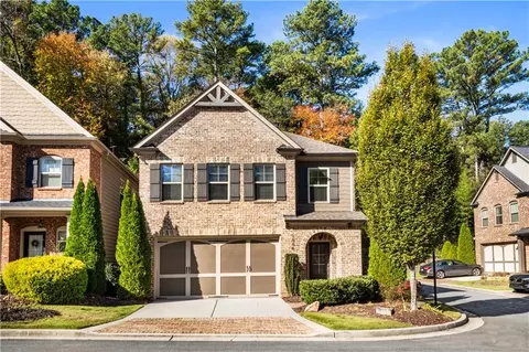1864 Stockton Dr, Tucker, GA 30084