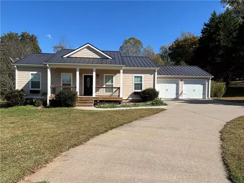 260 Fortner Dr, Dahlonega, GA 30533