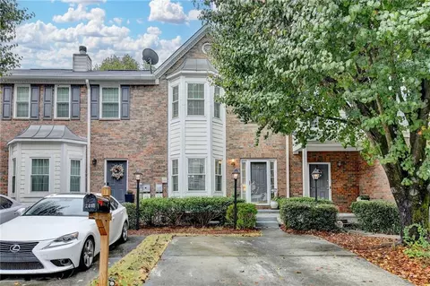 2066 Pinnacle Pointe Dr, Norcross, GA 30071