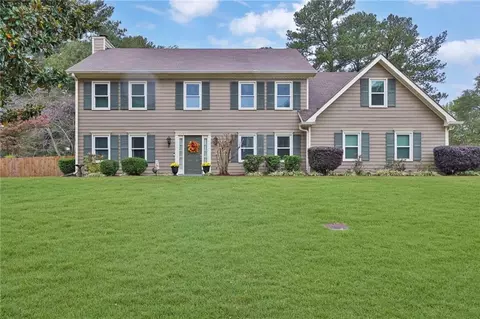 1919 Waterton Ct, Grayson, GA 30017
