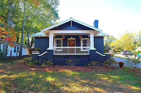 361 Elizabeth St, Commerce, GA 30529