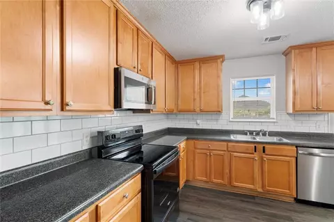 321 Timberwind Dr, Byron, GA 31008 photo 11