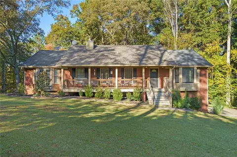 497 Holland Rd, Dallas, GA 30157