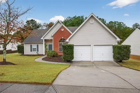2416 Moultrie Ct, Dacula, GA 30019