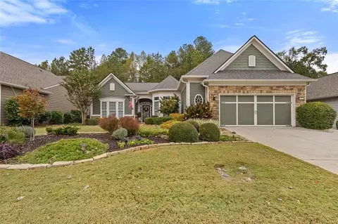 6707 Amherst Dr, Hoschton, GA 30548