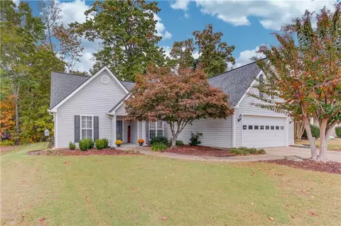 5764 Tattersall Ter, Sugar Hill, GA 30518
