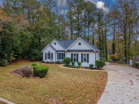 Exterior - 30 Fair Forest Ter, Covington, GA 30016 photo 3 of 11