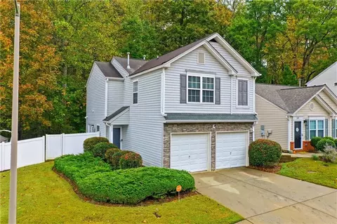 626 Spanish Oak Dr, Acworth, GA 30102