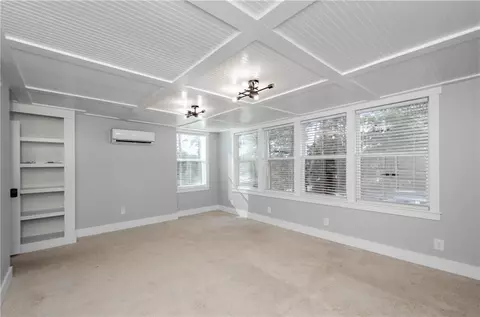 Living - 2109 Pine Tree Dr #C11, Buford, GA 30518 photo 4 of 4