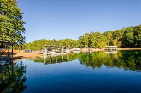 View/Area - 2109 Pine Tree Dr #C11, Buford, GA 30518 photo 5 of 5