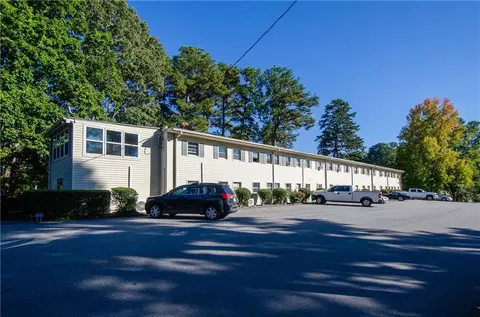 Exterior - 2109 Pine Tree Dr #C11, Buford, GA 30518 photo 7 of 8