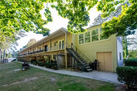 Exterior - 2109 Pine Tree Dr #C11, Buford, GA 30518 photo 6 of 8