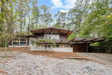 3883 Foxford Dr, Atlanta, GA 30340