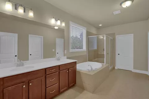 Bath - 1730 Riverpark Dr SE, Dacula, GA 30019 photo 1 of 4